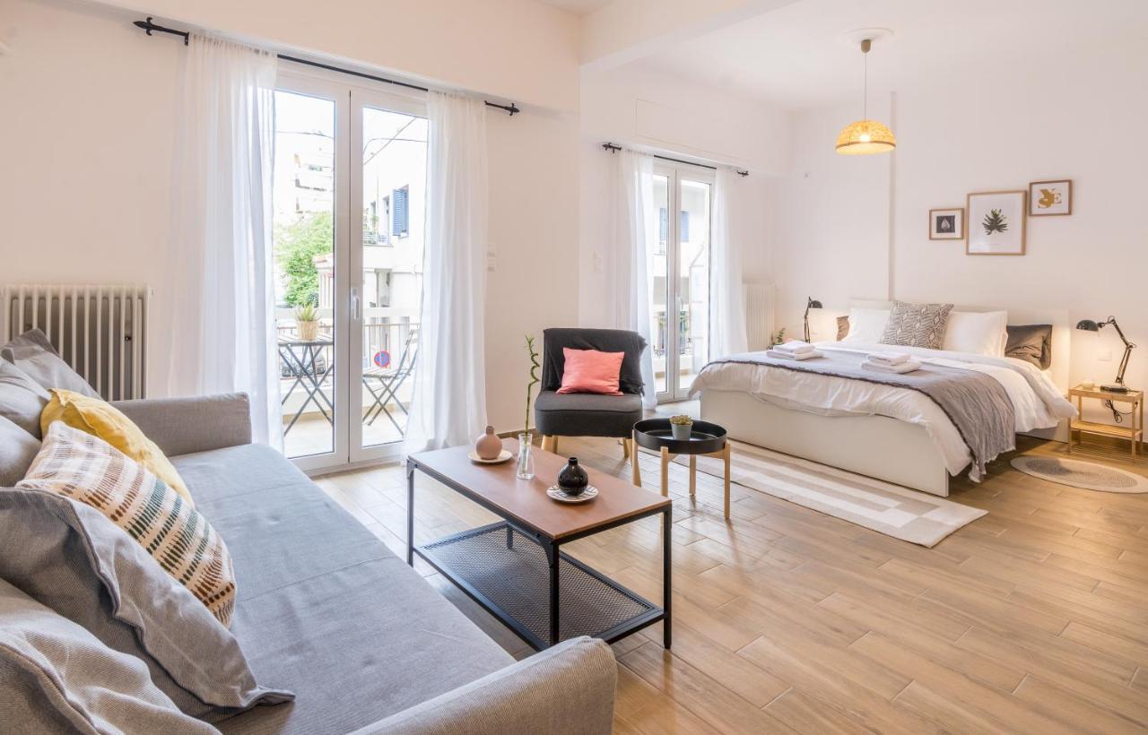 Wide Comfy Studio Apartment Centrally Located In Thissio Athens Exterior photo
